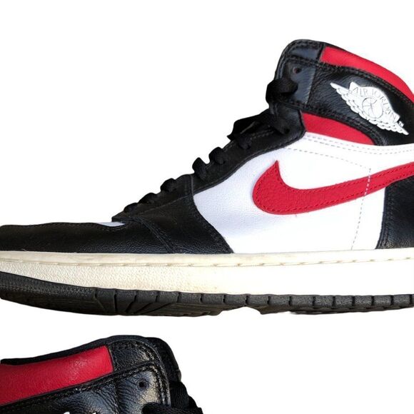 Nike Air Jordan 1 Retro High OG 'Gym Red' Size 10 - Picture 16 of 16